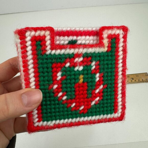 7 Vintage Christmas Holiday Plastic Canvas Coasters w Holder Yarn Candle Design - Picture 11 of 11